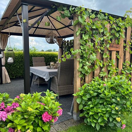 Ferienwohnung Haus Moorblick Mit Garten In Kanallage Wiesmoor Bagian luar foto